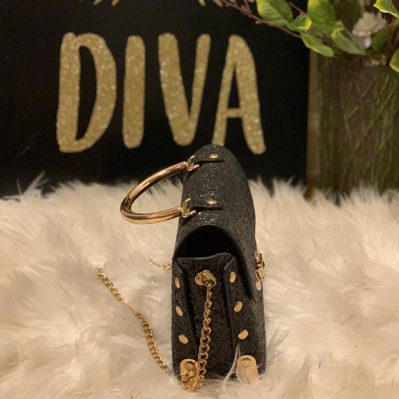 Ready to go out 💃🏽 purse - Picture 3 of 5